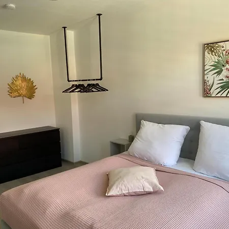 Discovaixr - Super Zentral Mit Parkplatz, Kueche, Netflix Und Mehr * 艾森纳赫