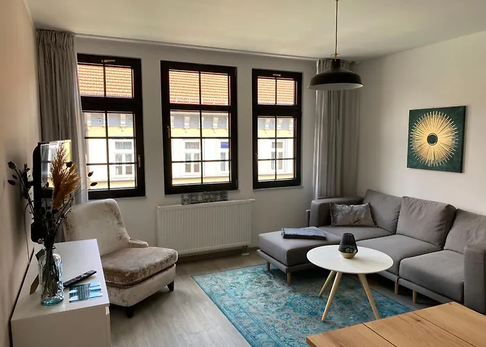 Discovaixr - Super Zentral Mit Parkplatz, Kueche, Netflix Und Mehr Appartement *